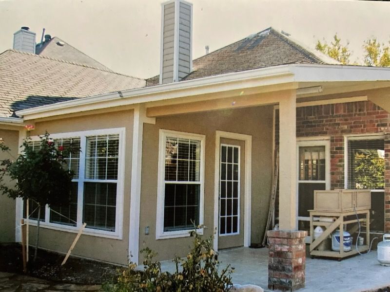 Custom sunroom or screen room by Dynamo Home Improvements